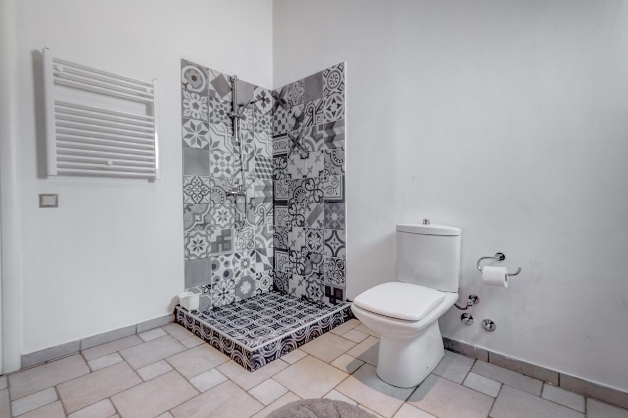 Villa Intemella Kompítsion Exteriér fotografie