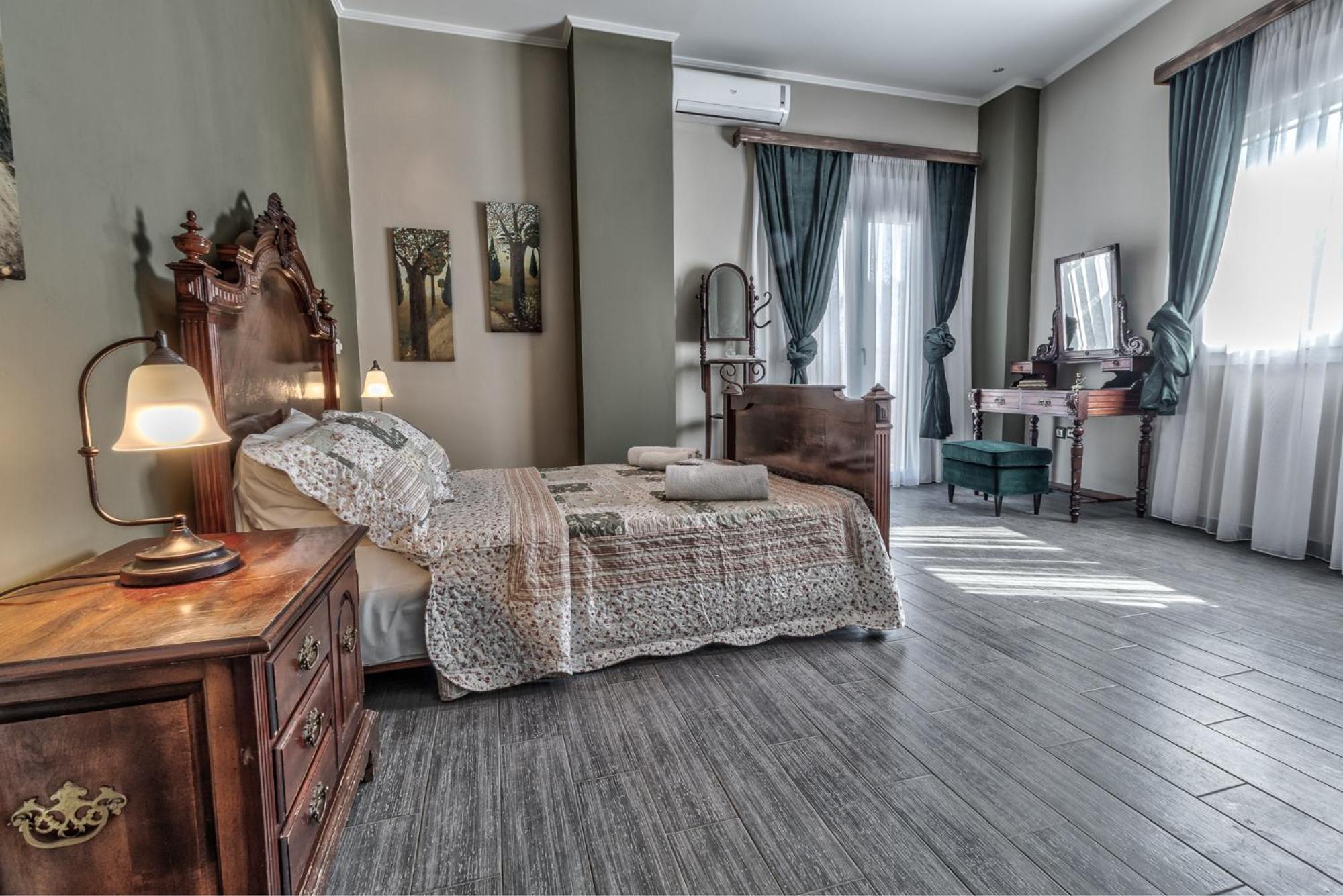 Villa Intemella Kompítsion Exteriér fotografie