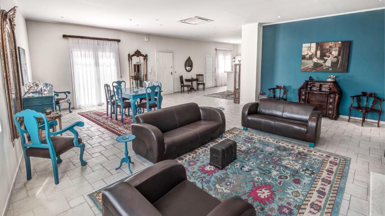 Villa Intemella Kompítsion Exteriér fotografie